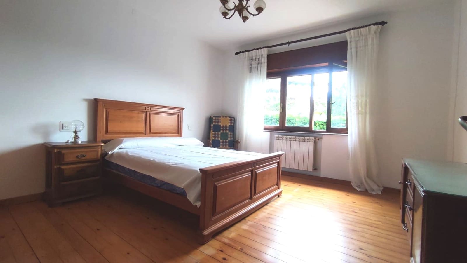 6 bedroom Townhouse for sale in Llanes - € 495,000 (Ref: 9384804)