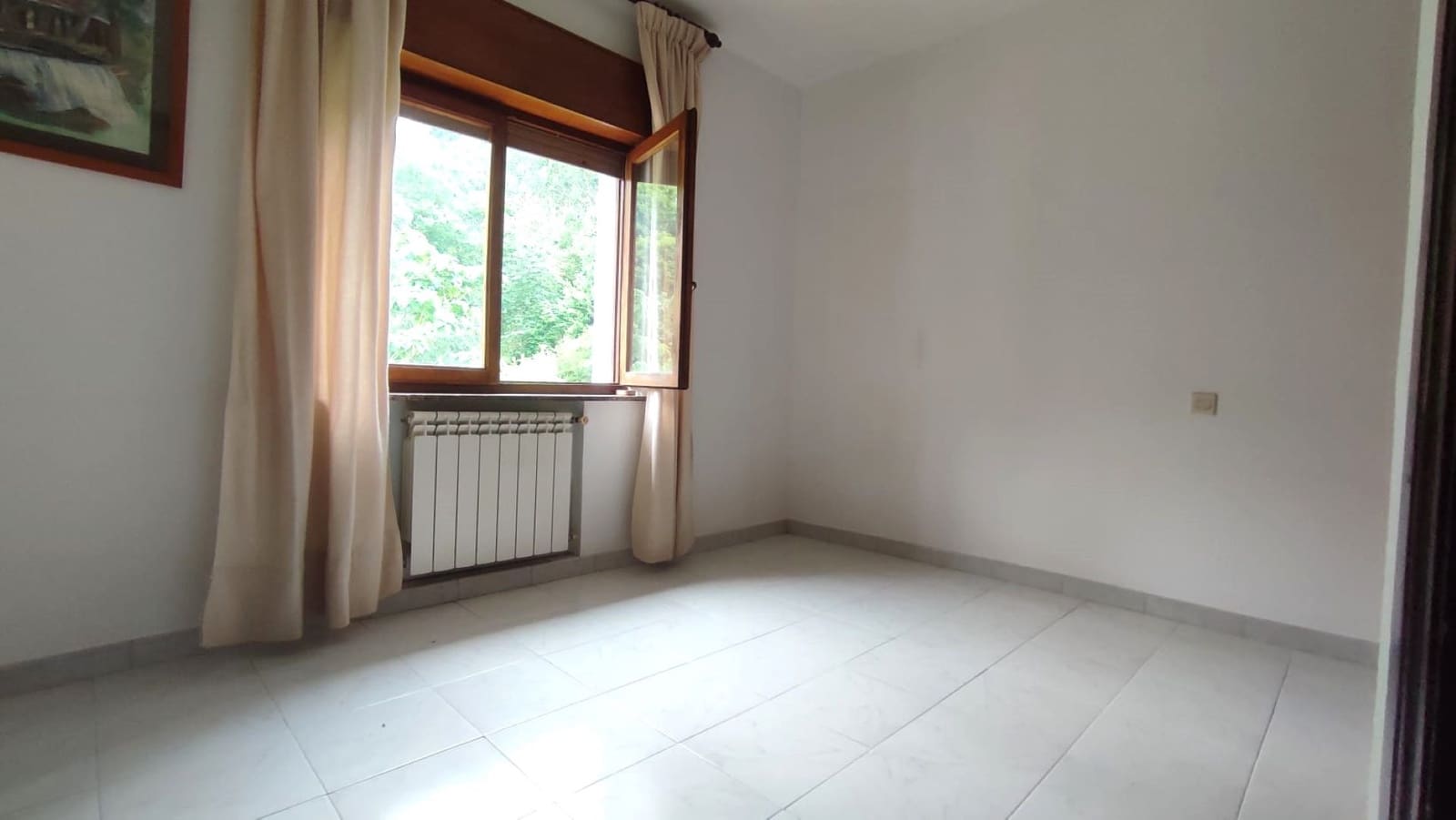 6 bedroom Townhouse for sale in Llanes - € 495,000 (Ref: 9384804)