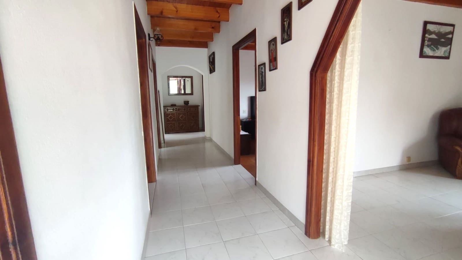 6 bedroom Townhouse for sale in Llanes - € 495,000 (Ref: 9384804)