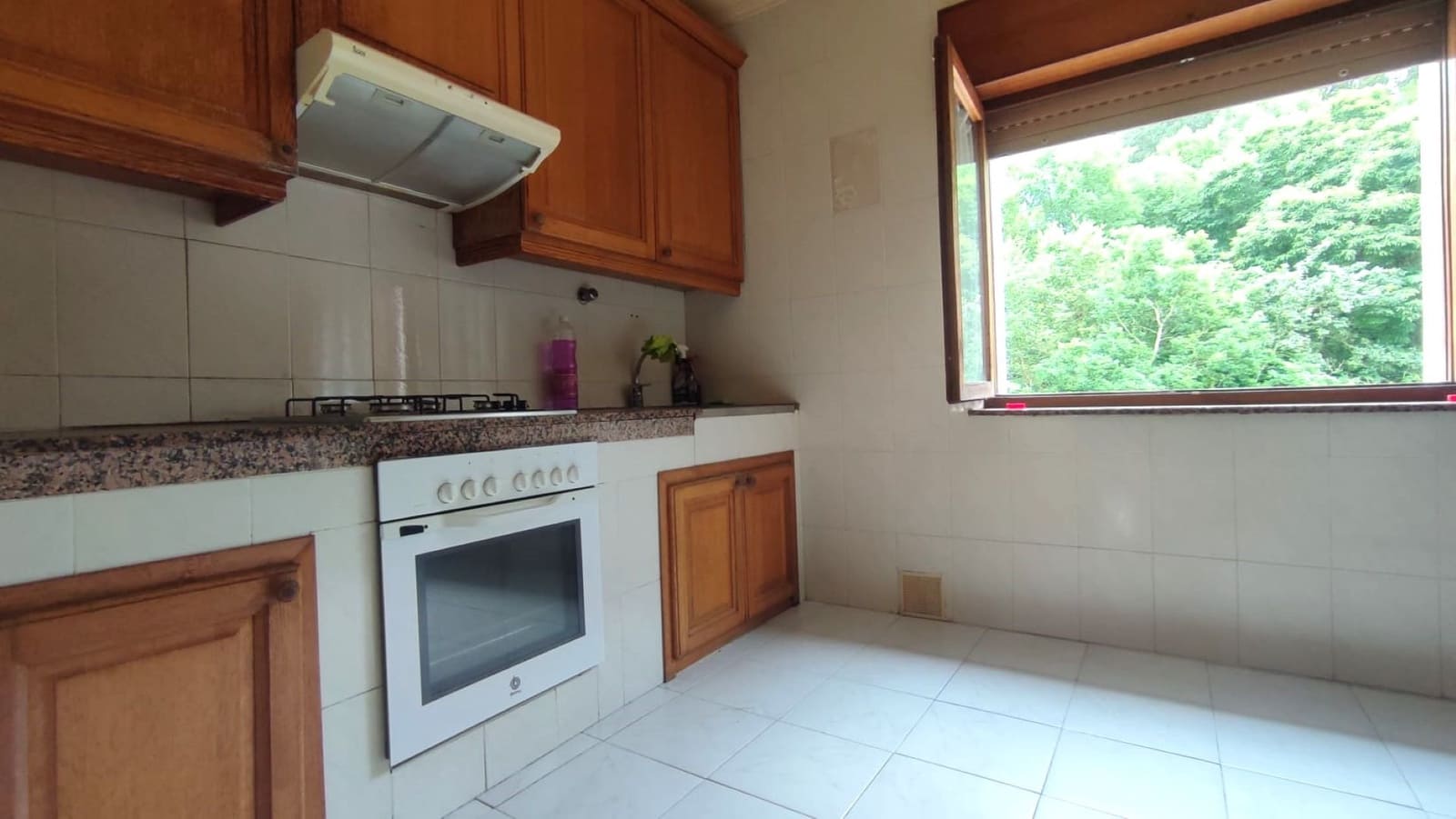 6 bedroom Townhouse for sale in Llanes - € 495,000 (Ref: 9384804)