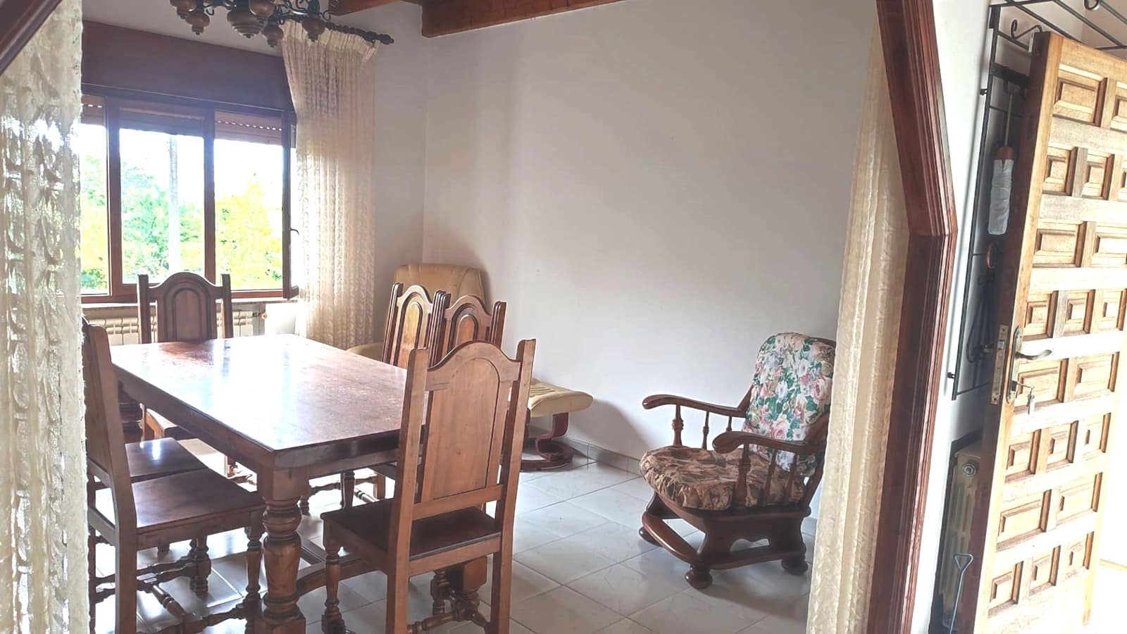 6 bedroom Townhouse for sale in Llanes - € 495,000 (Ref: 9384804)