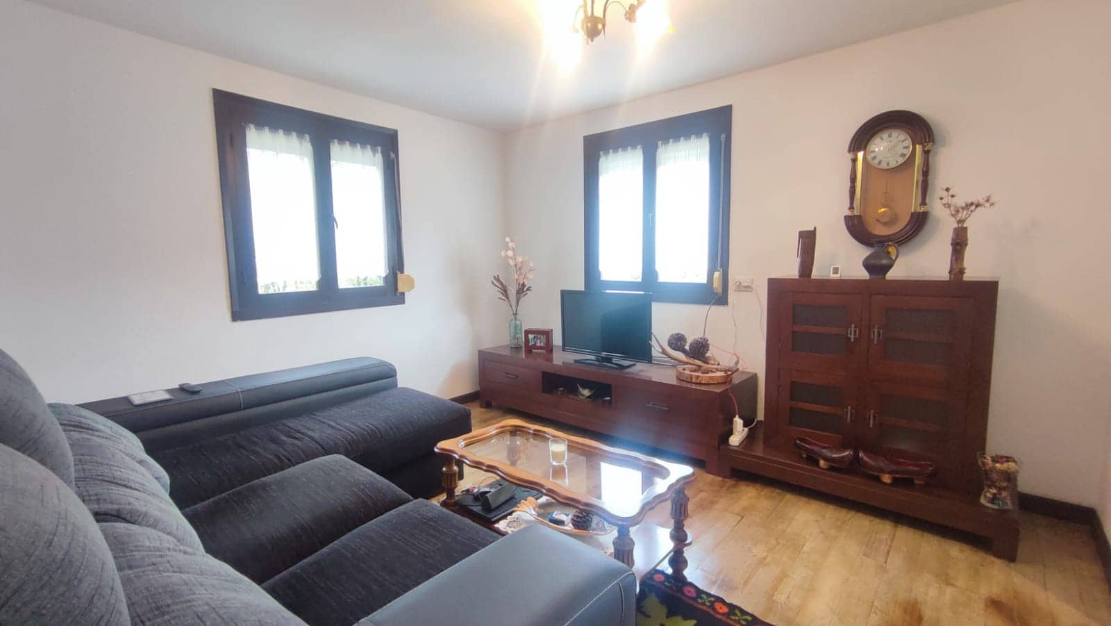 3 soveværelse Byhus til salg i Salas - € 135.000 (Ref: 9400054)