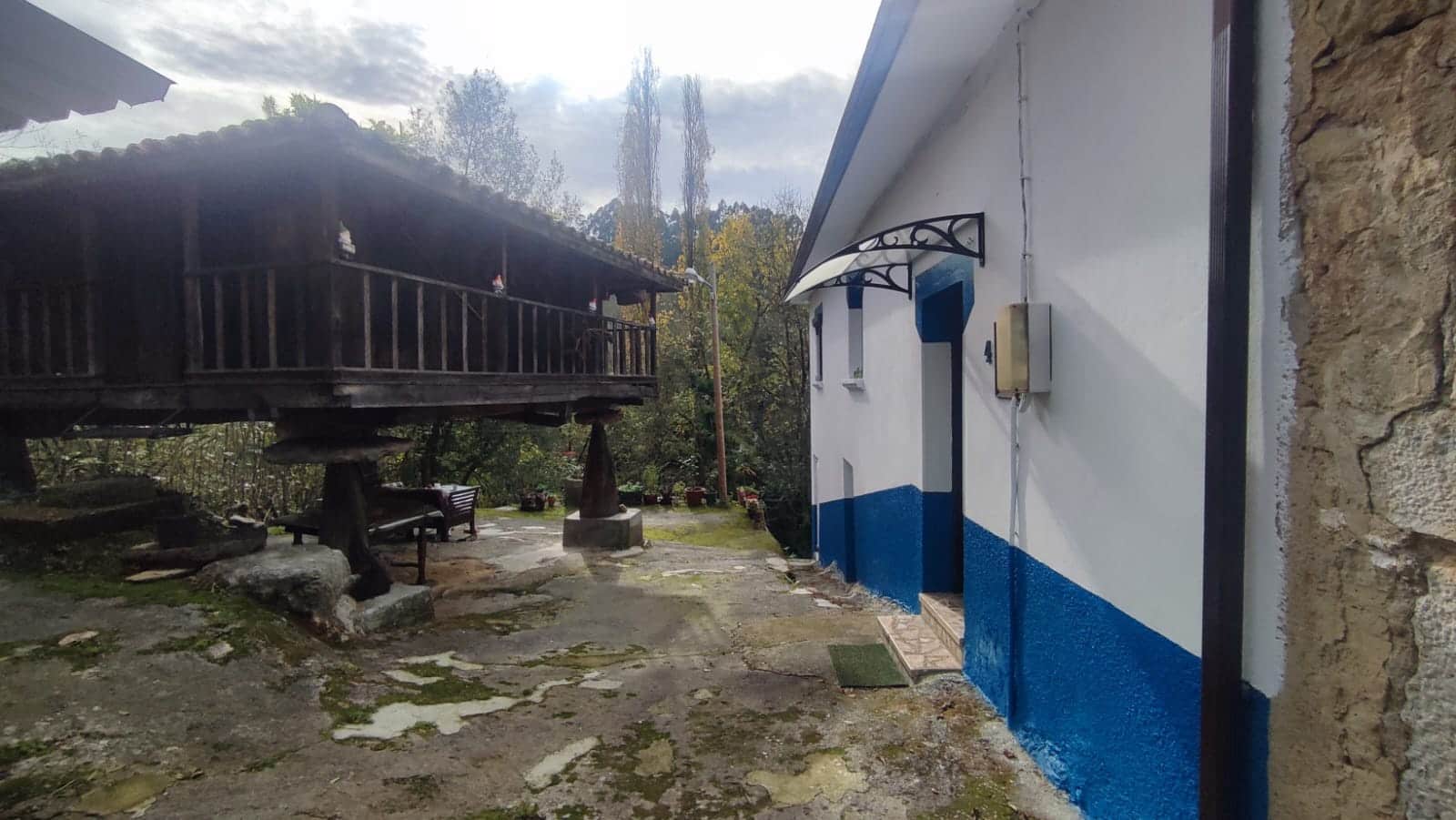 3 soveværelse Byhus til salg i Salas - € 135.000 (Ref: 9400054)