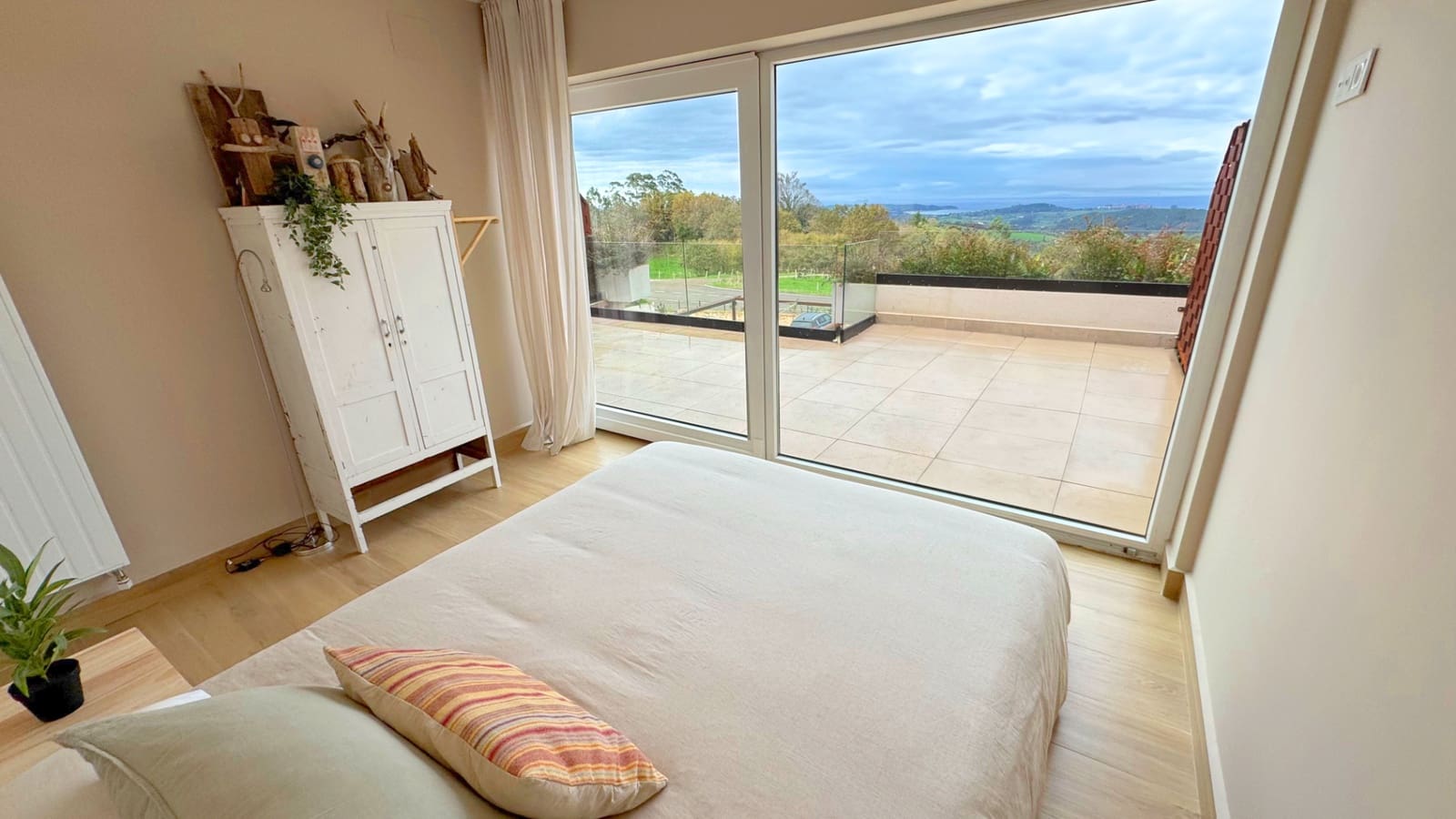 2 makuuhuone Rivitalo myytävänä paikassa Udias - 324 900 € (Ref: 9401711)