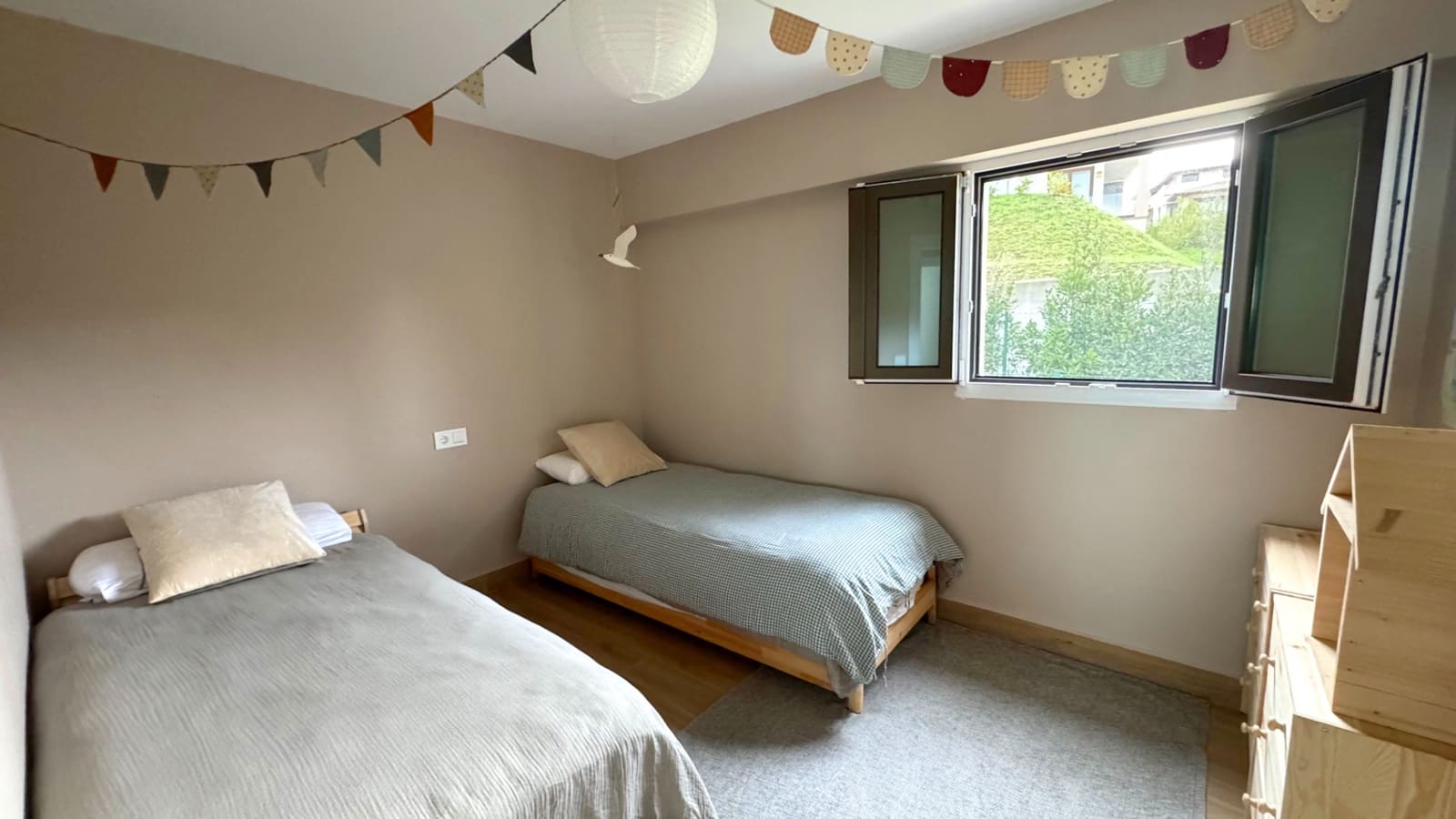 2 makuuhuone Rivitalo myytävänä paikassa Udias - 324 900 € (Ref: 9401711)