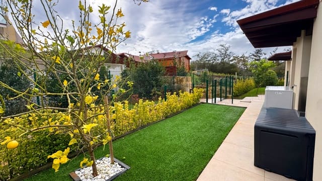 2 slaapkamer Rijtjeshuis te koop in Udías - € 324.900 (Ref: 9401711)