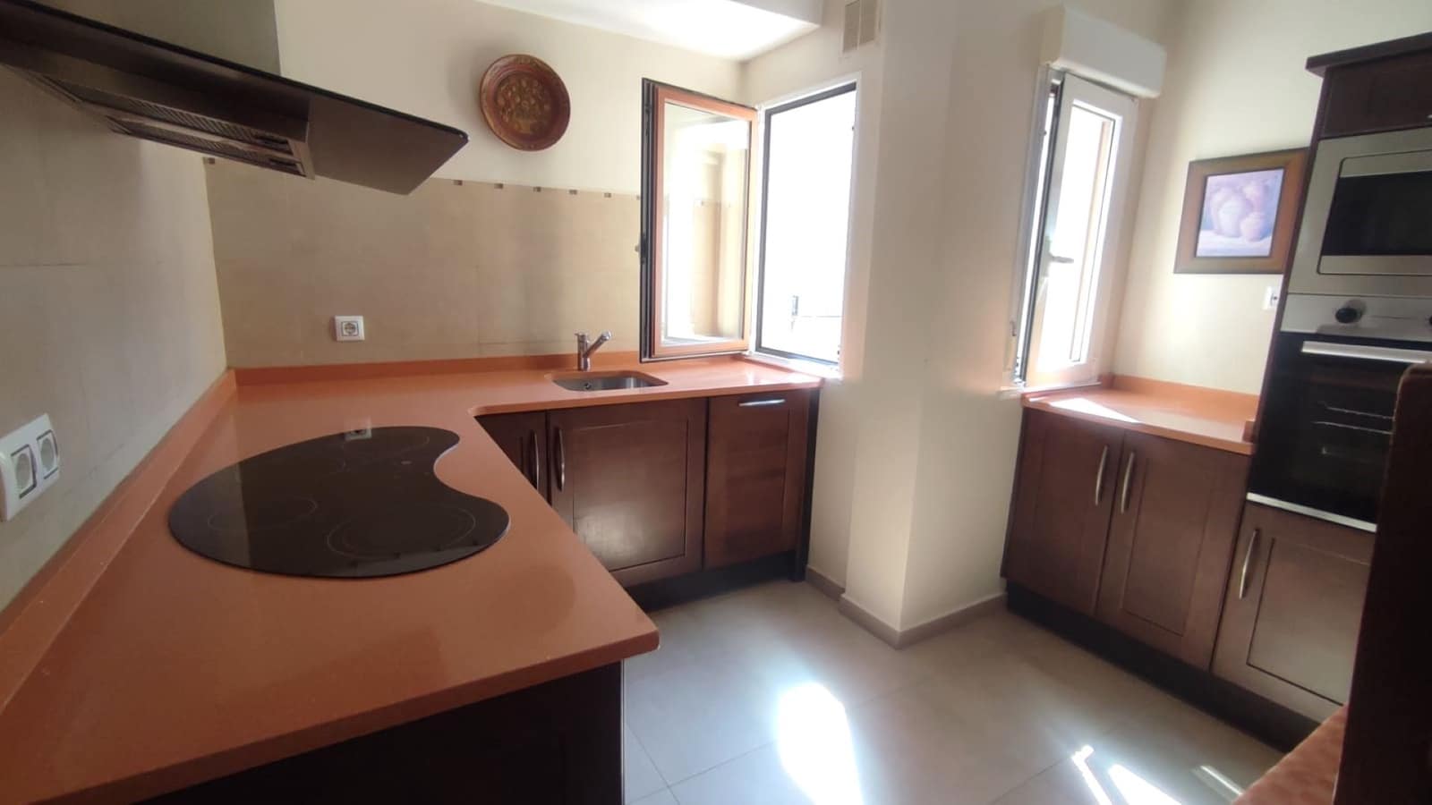 3 slaapkamer Flat te koop in Colombres met garage - € 180.000 (Ref: 9405868)