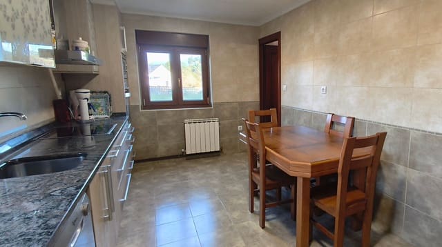 3 bedroom Townhouse for sale in Miengo - € 449,000 (Ref: 9432503)