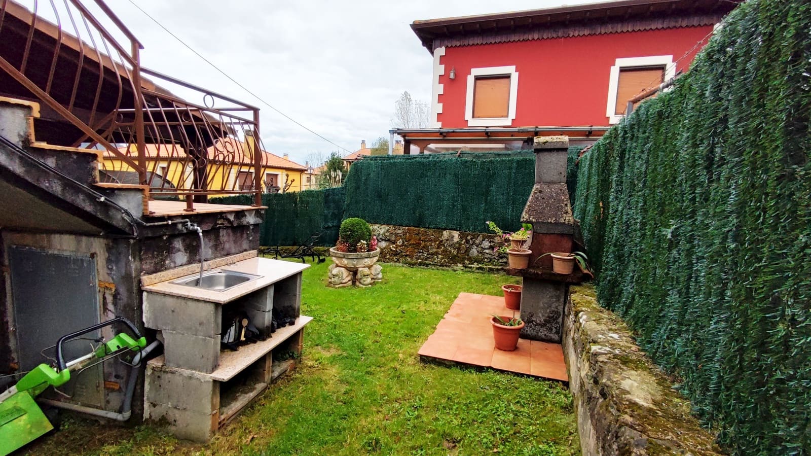 3 bedroom Apartment for sale in Lierganes with garage - € 198,000 (Ref: 9434553)