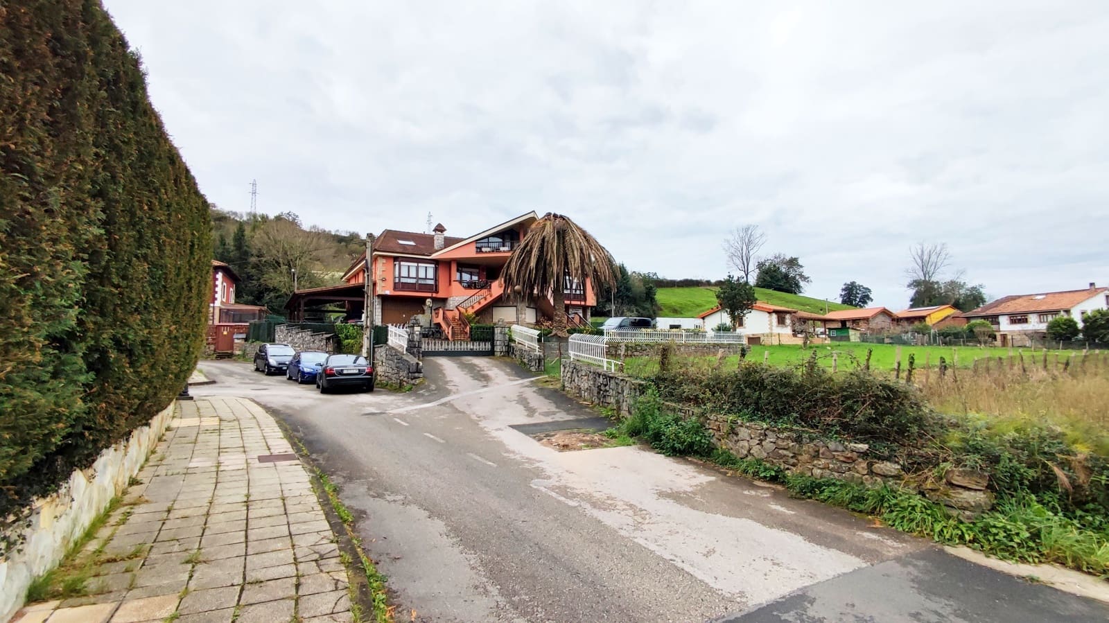 3 bedroom Apartment for sale in Lierganes with garage - € 198,000 (Ref: 9434553)