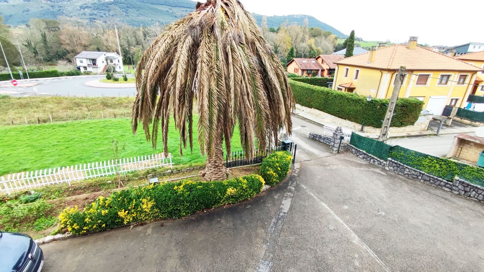 3 bedroom Apartment for sale in Lierganes with garage - € 198,000 (Ref: 9434553)