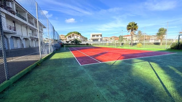 2 chambre Appartement à vendre à Ajo, Bareyo avec piscine garage - 240 000 € (Ref: 9575036)