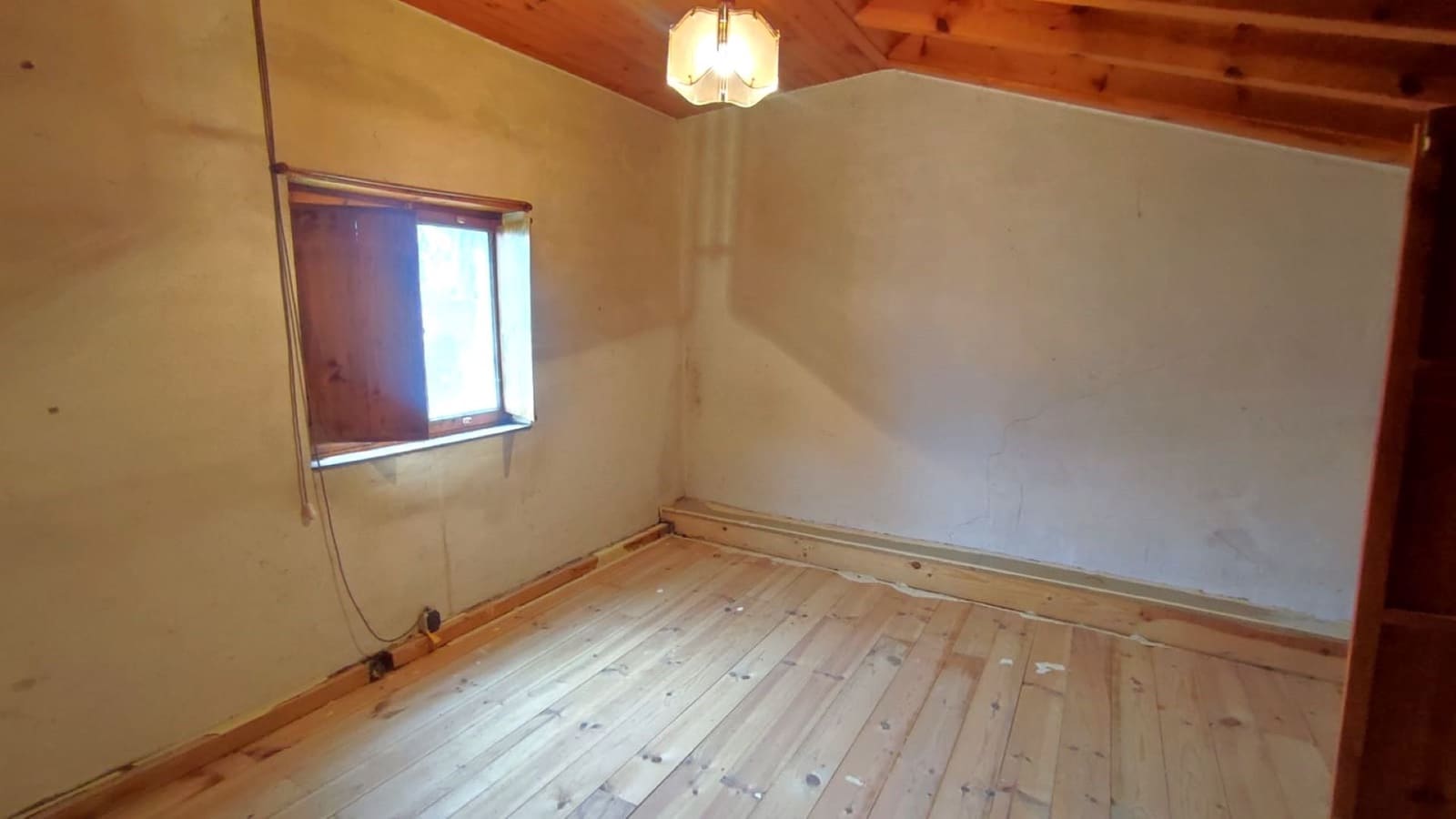 3 bedroom Townhouse for sale in Llanes - € 125,000 (Ref: 9586823)