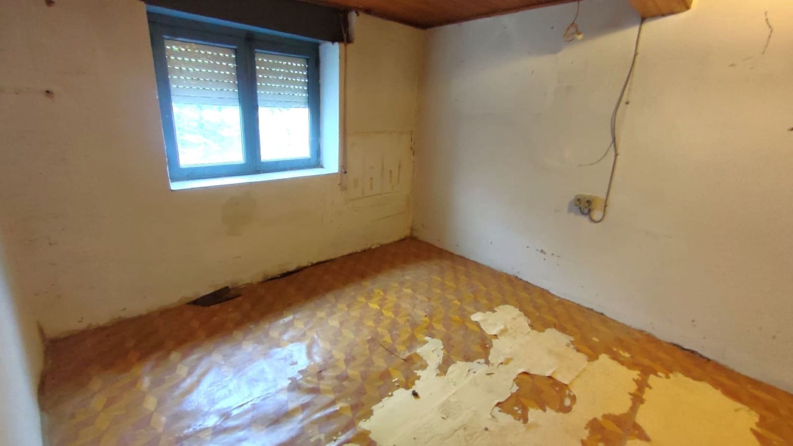 3 bedroom Townhouse for sale in Llanes - € 125,000 (Ref: 9586823)