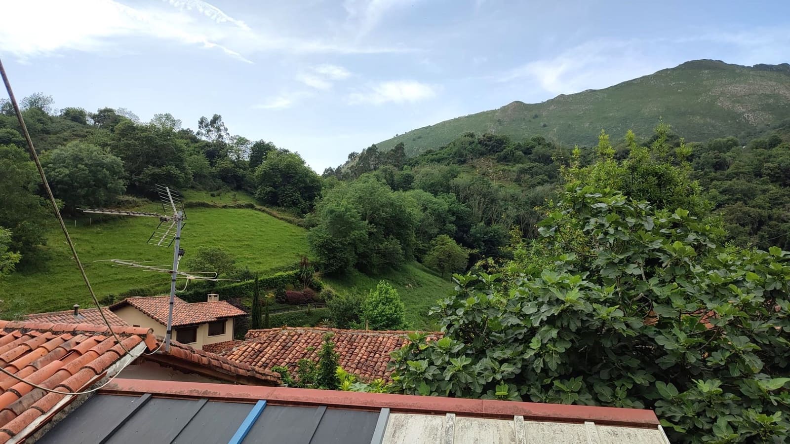 3 bedroom Townhouse for sale in Llanes - € 125,000 (Ref: 9586823)