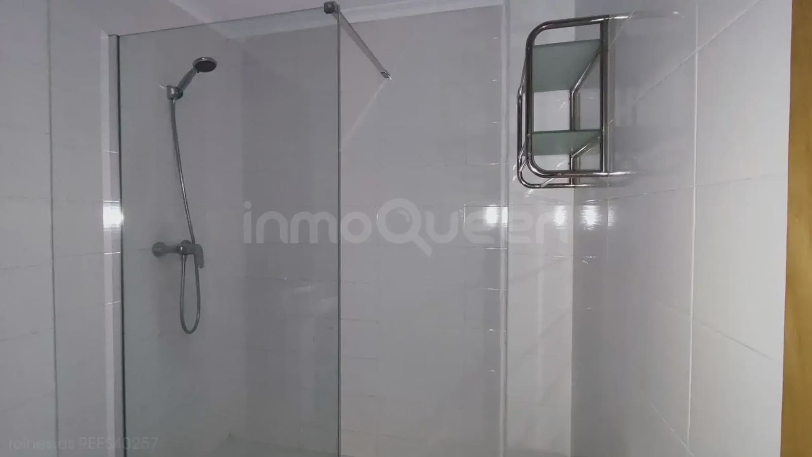 Appartement de 1 chambre à louer à Mieres - 650 € (Ref: 9715281)