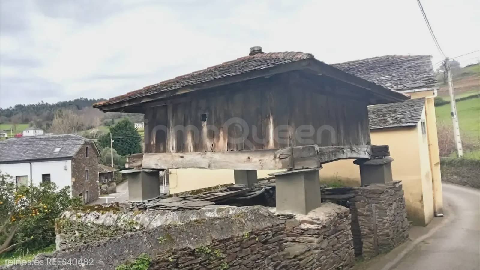 Finka/Dom wiejski na sprzedaż w Coana z garażem - 40 000 € (Ref: 9715282)