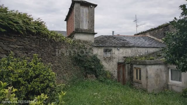 Finca/Landhuis te koop in Coaña met garage - € 40.000 (Ref: 9715282)