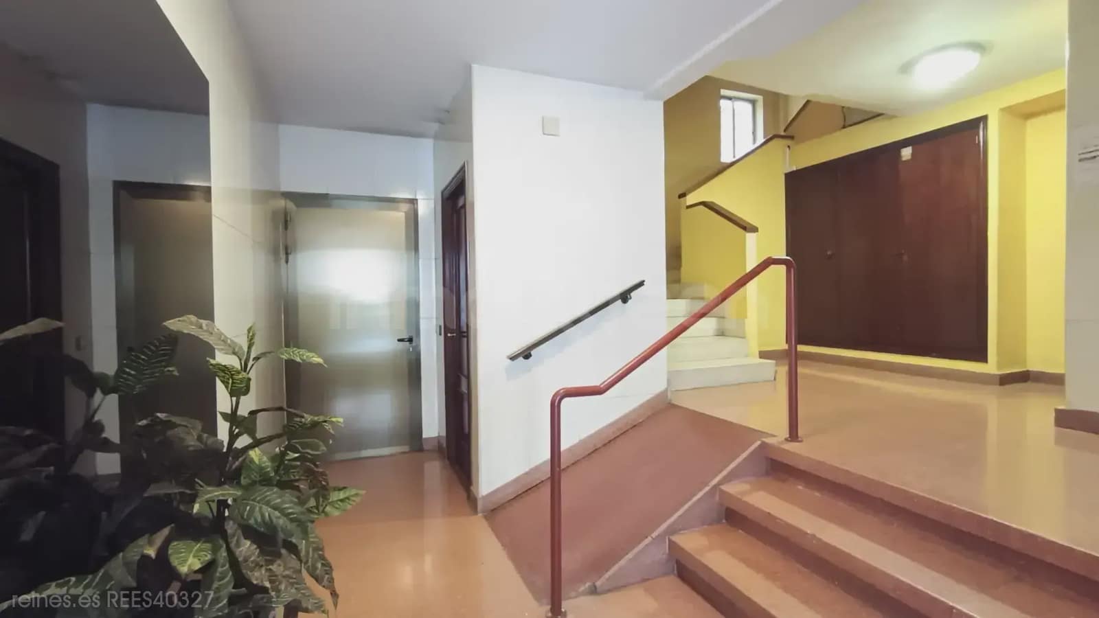 2 bedroom Flat for sale in Oviedo with garage - € 158,000 (Ref: 9715285)