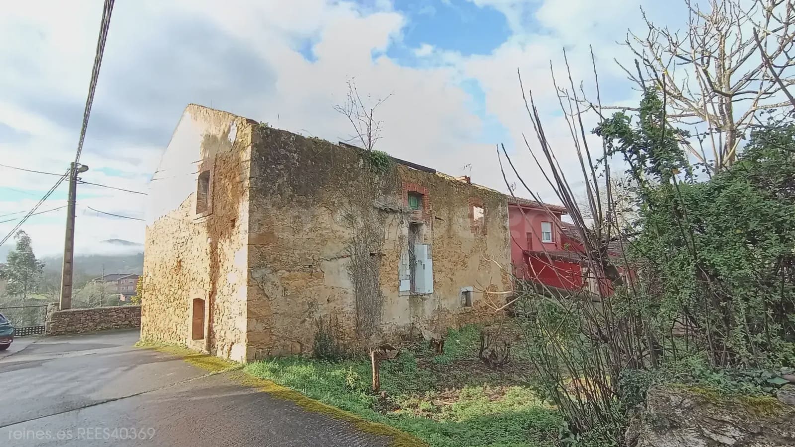 Finca/Country House for sale in Llanera - € 85,000 (Ref: 9715286)