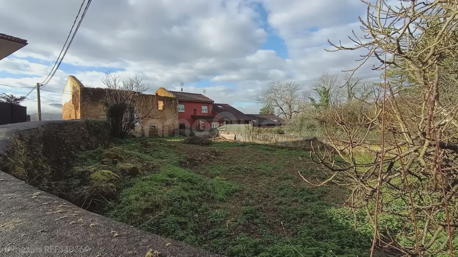 Finca/Country House for sale in Llanera - € 85,000 (Ref: 9715286)