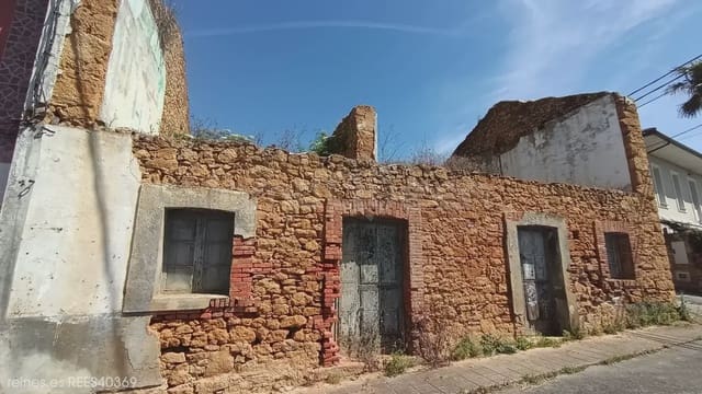 Finca/Landehus til salg i Llanera - € 78.000 (Ref: 9715286)