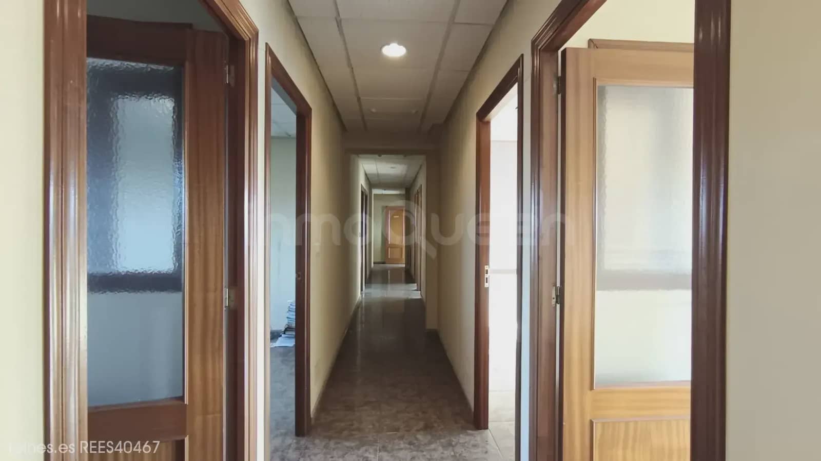 Komercyjne na sprzedaż w Llanera z garażem - 790 000 € (Ref: 9715288)