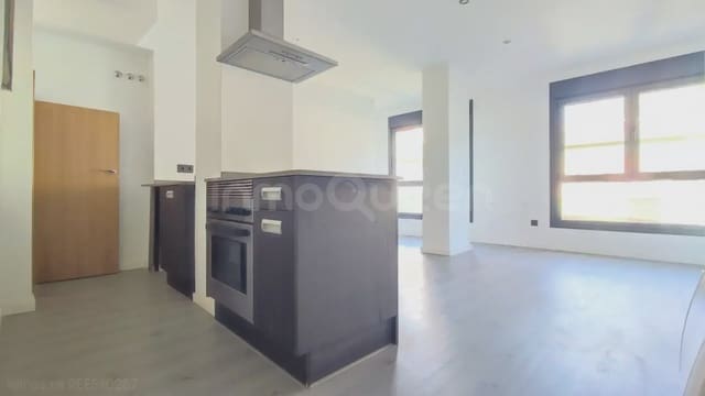 1 quarto Apartamento para venda em Mieres - 156 000 € (Ref: 9715289)