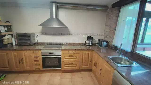 9 sovrum Hotell till salu i Val de San Vicente - 695 000 € (Ref: 9715295)