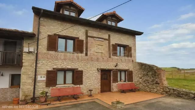 9 sovrum Hotell till salu i Val de San Vicente - 695 000 € (Ref: 9715295)