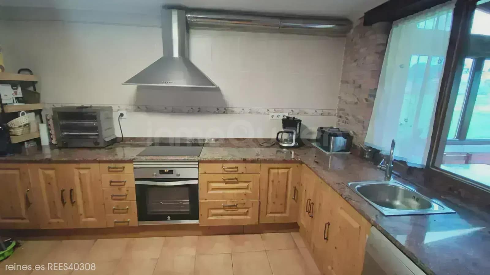 9 Zimmer Hotel zu verkaufen in Val de San Vicente - 695.000 € (Ref: 9715295)
