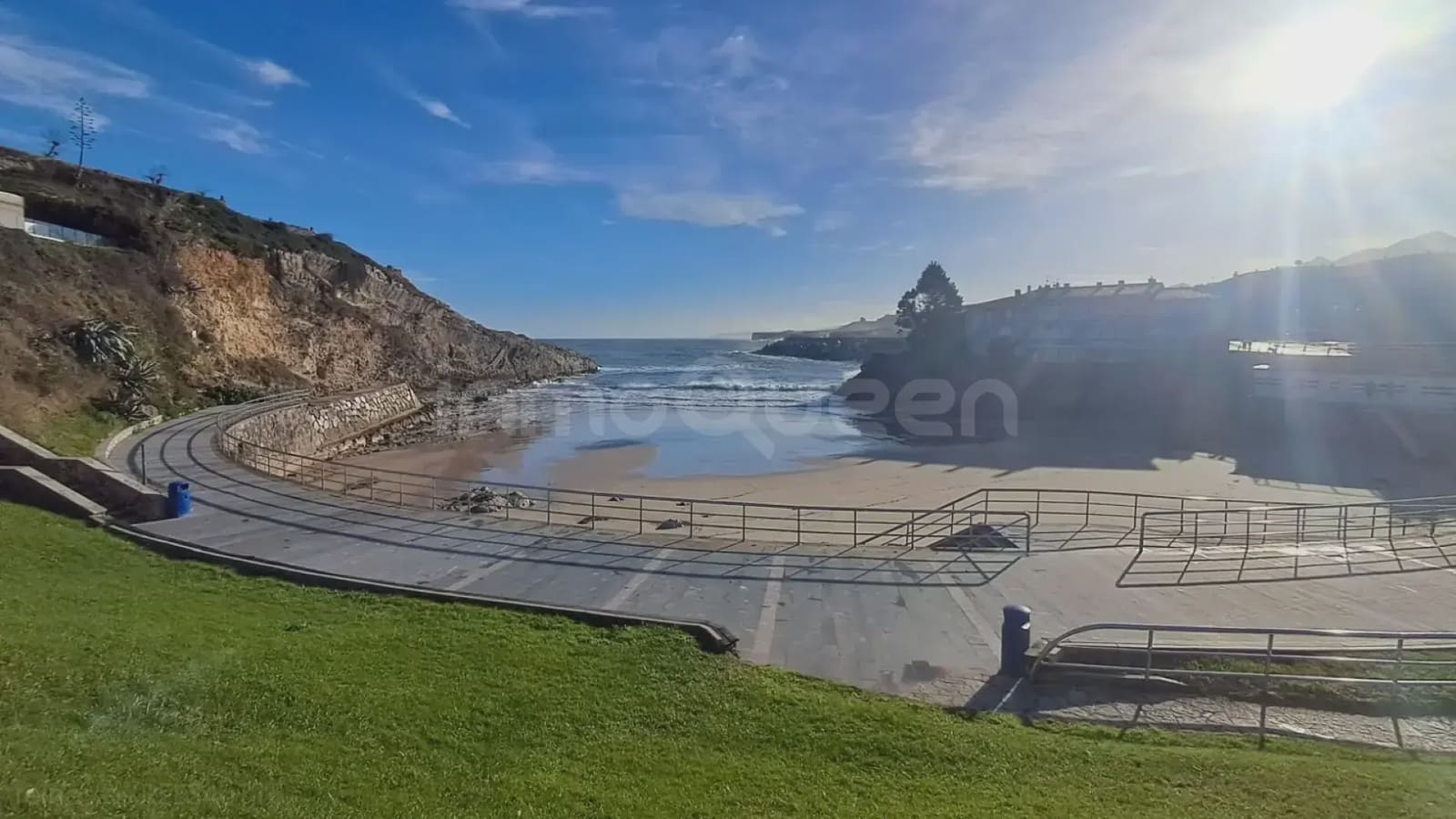 4 bedroom Apartment for sale in Llanes with garage - € 576,800 (Ref: 9715302)