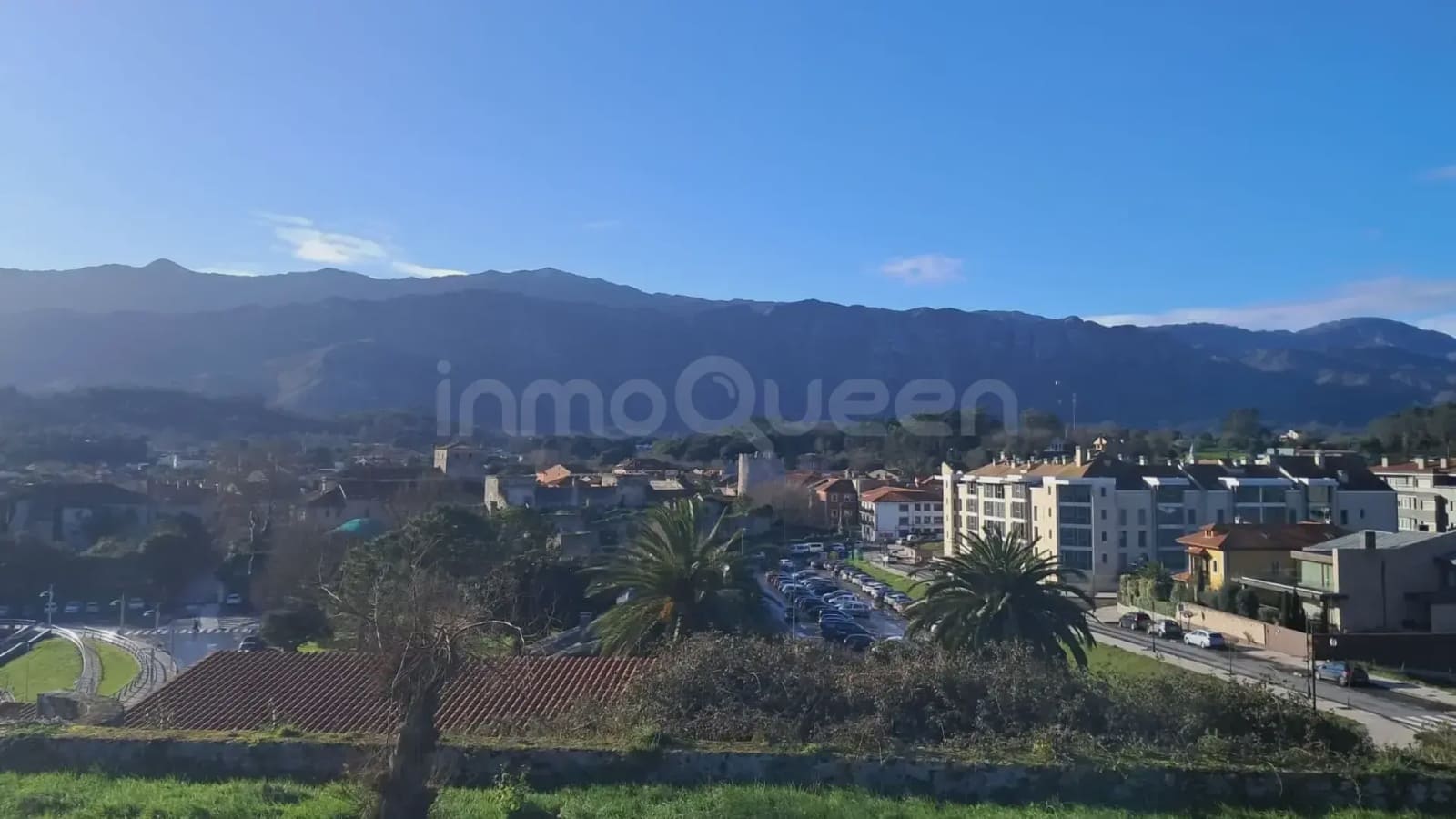 4 bedroom Apartment for sale in Llanes with garage - € 576,800 (Ref: 9715302)