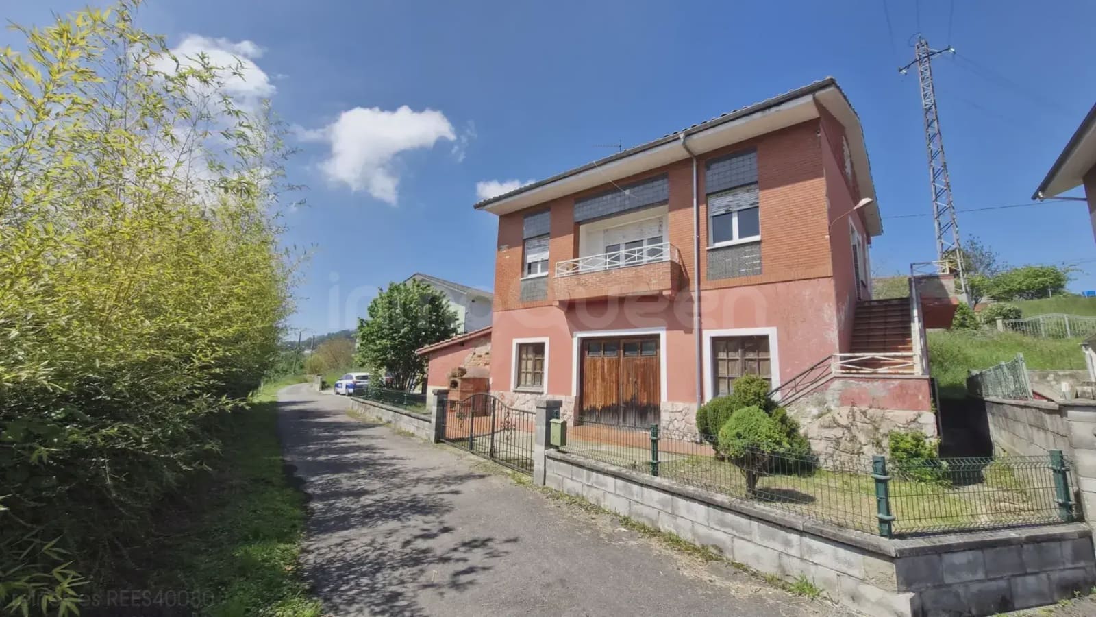 3 bedroom Finca/Country House for sale in Siero - € 199,000 (Ref: 9715304)