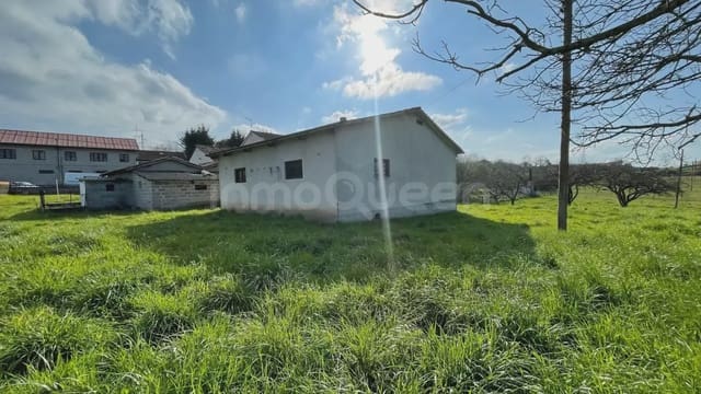 5 slaapkamer Finca/Landhuis te koop in Nava met garage - € 130.000 (Ref: 9715305)