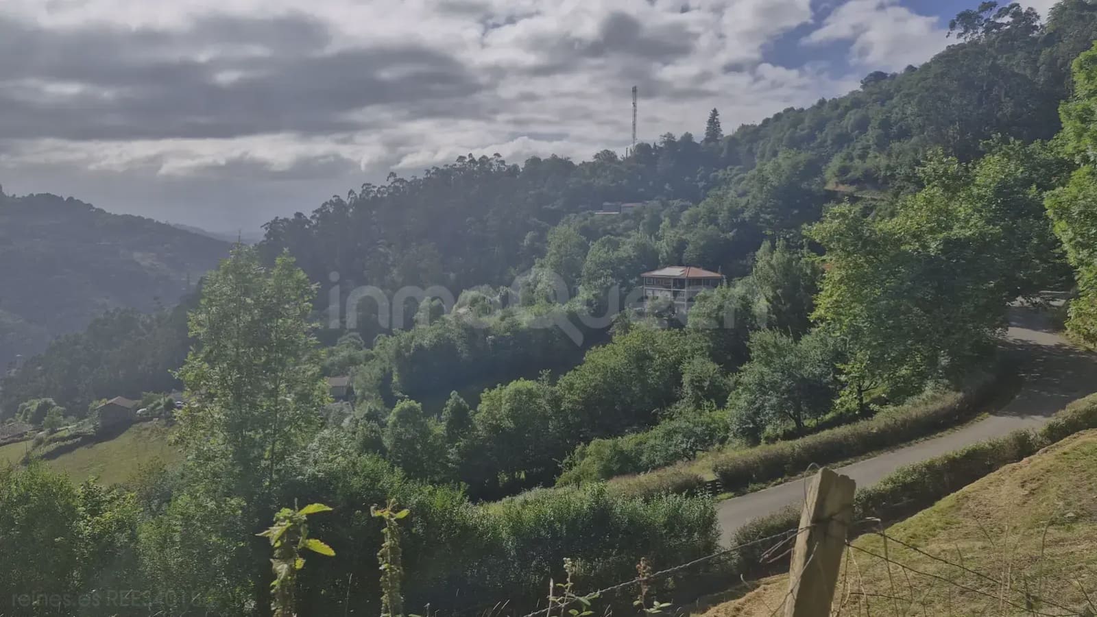 Finca/Country House for sale in San Martin del Rey Aurelio - € 49,900 (Ref: 9715309)