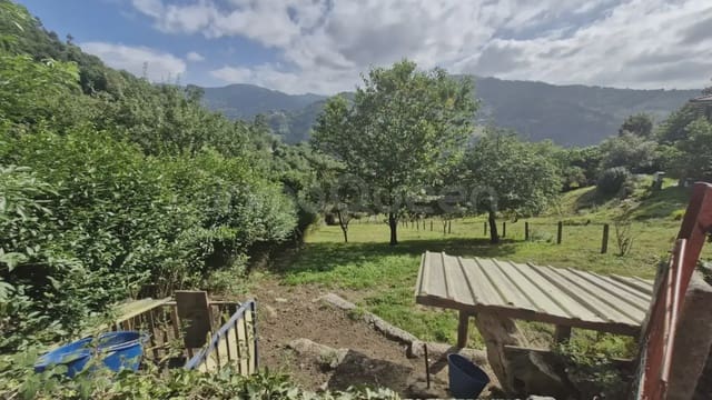 Finca/Herregård til salgs i San Martín del Rey Aurelio - € 49 900 (Ref: 9715309)