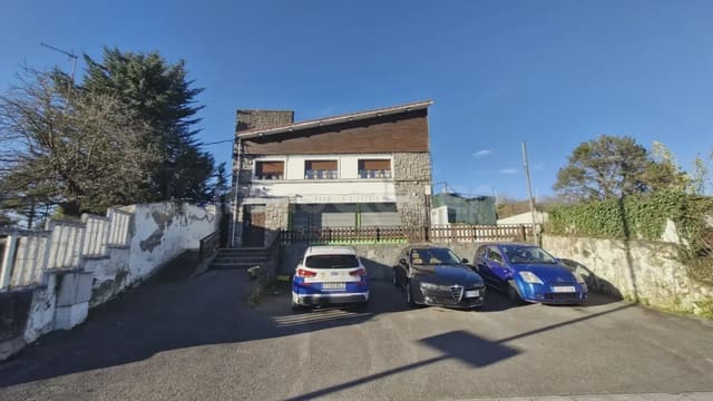 8 soveværelse Lejlighed til salg i Pola de Siero, Siero - € 320.000 (Ref: 9715311)