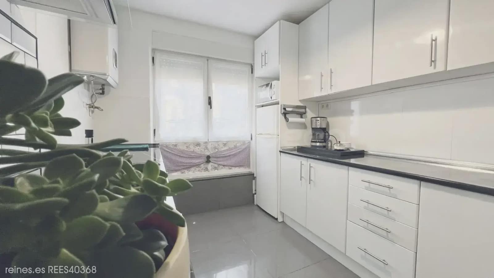 3 quarto Apartamento para venda em El Entrego com garagem - 83 000 € (Ref: 9715313)