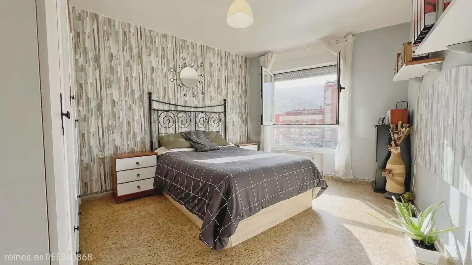 3 quarto Apartamento para venda em El Entrego com garagem - 83 000 € (Ref: 9715313)