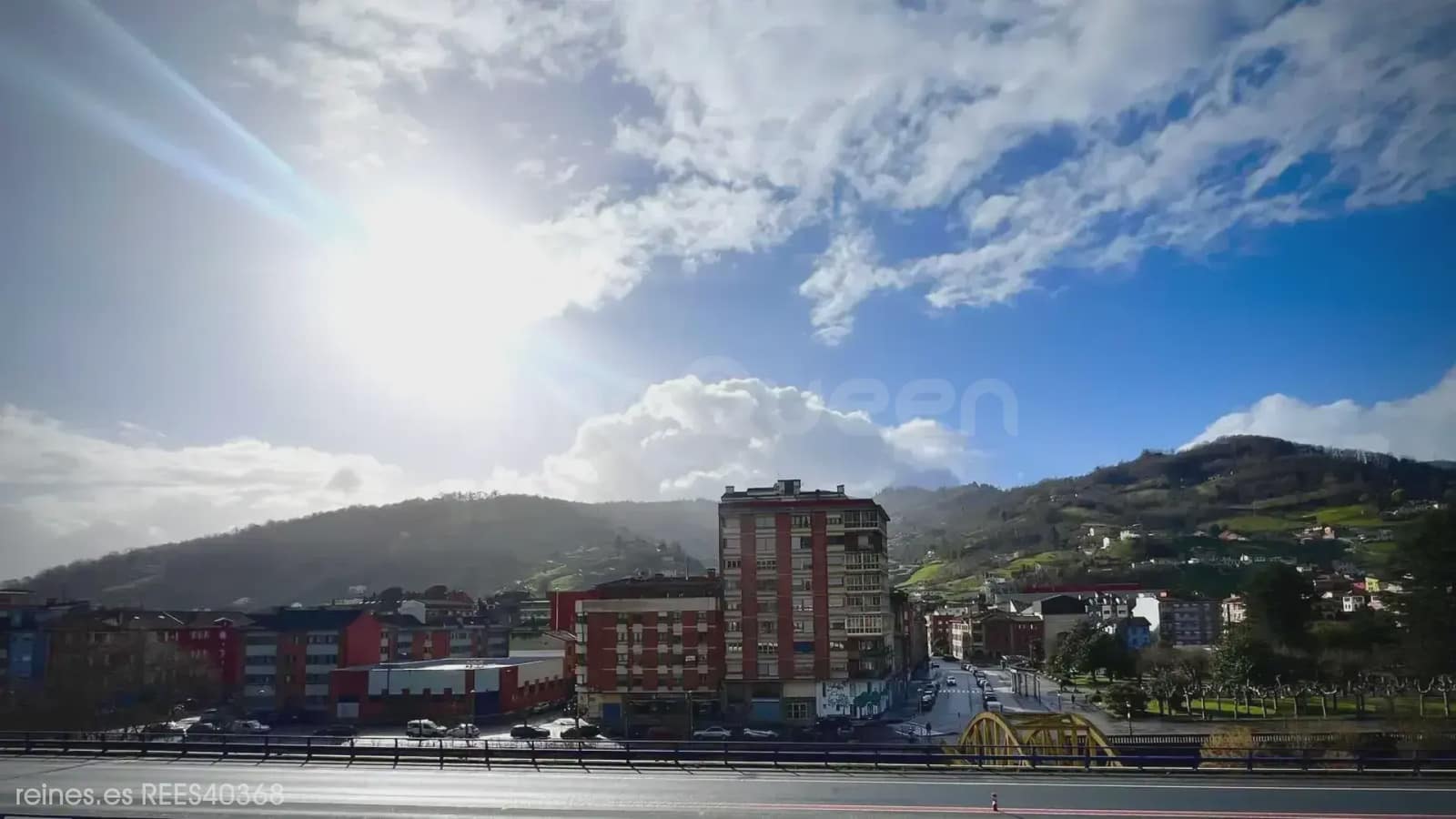 3 quarto Apartamento para venda em El Entrego com garagem - 83 000 € (Ref: 9715313)