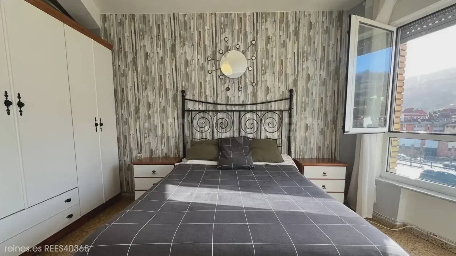 3 quarto Apartamento para venda em El Entrego com garagem - 83 000 € (Ref: 9715313)