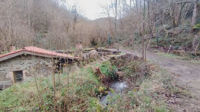 3 slaapkamer Finca/Landhuis te koop in Bimenes - € 59.000 (Ref: 9715314)