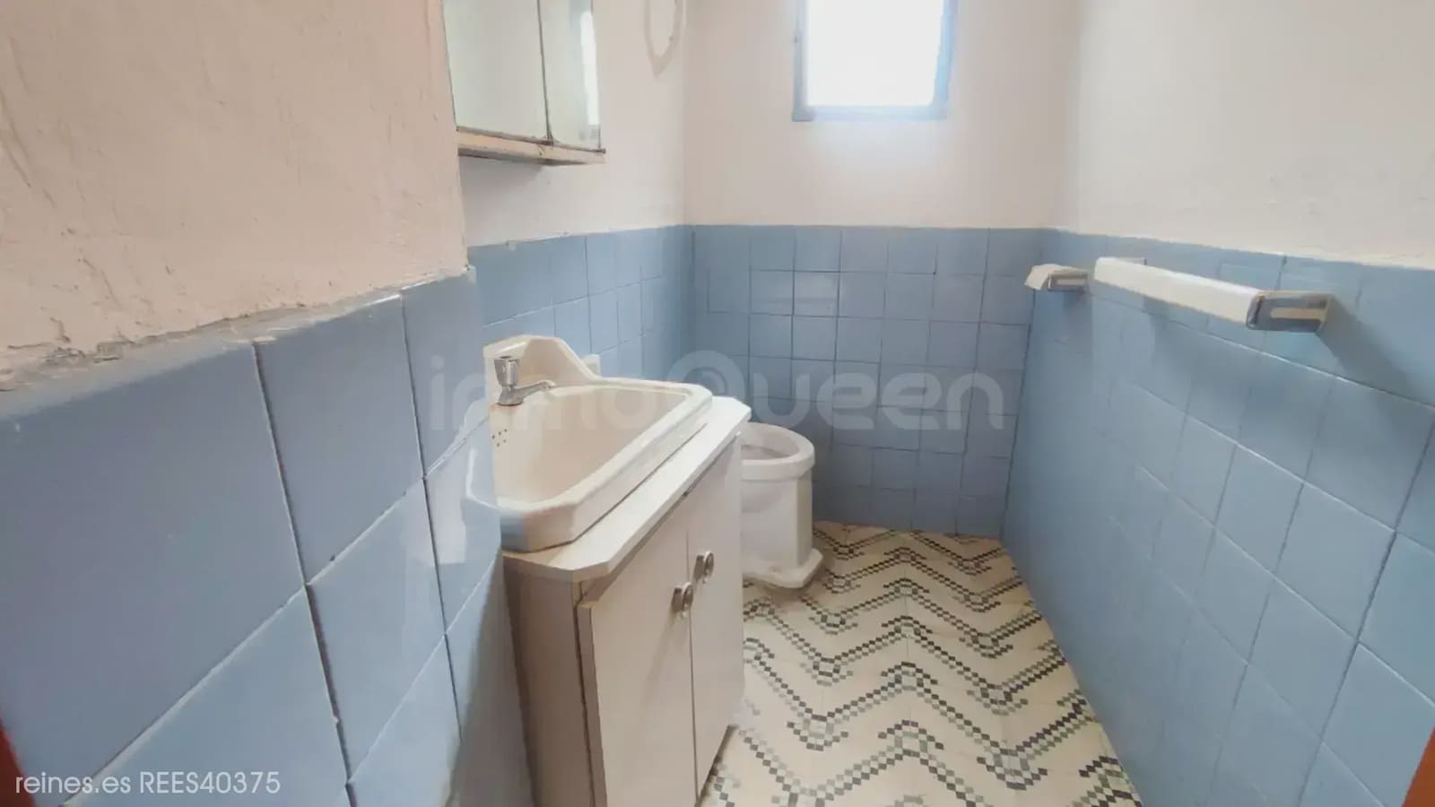 3 bedroom Finca/Country House for sale in Bimenes - € 59,000 (Ref: 9715314)