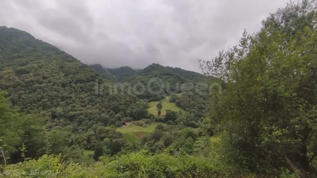 Finca/Maison de Campagne à vendre à Lena avec garage - 45 000 € (Ref: 9715315)