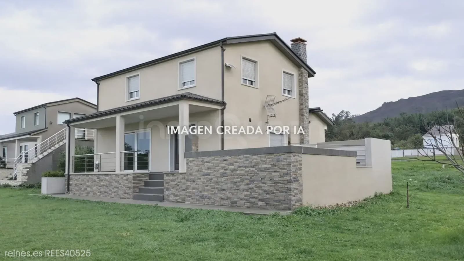 6 bedroom Apartment for sale in Barreiros with garage - € 285,000 (Ref: 9716776)