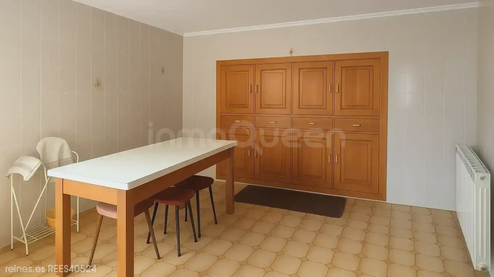 4 bedroom Finca/Country House for sale in Llanes with garage - € 350,000 (Ref: 9725146)