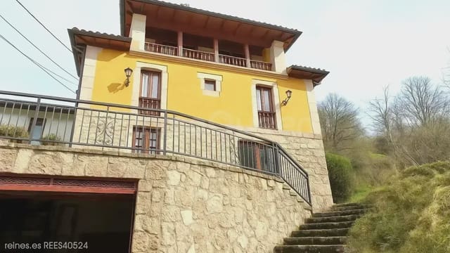 4 chambre Finca/Maison de Campagne à vendre à Llanes avec garage - 350 000 € (Ref: 9725146)