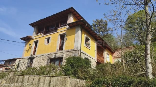4 chambre Finca/Maison de Campagne à vendre à Llanes avec garage - 350 000 € (Ref: 9725146)