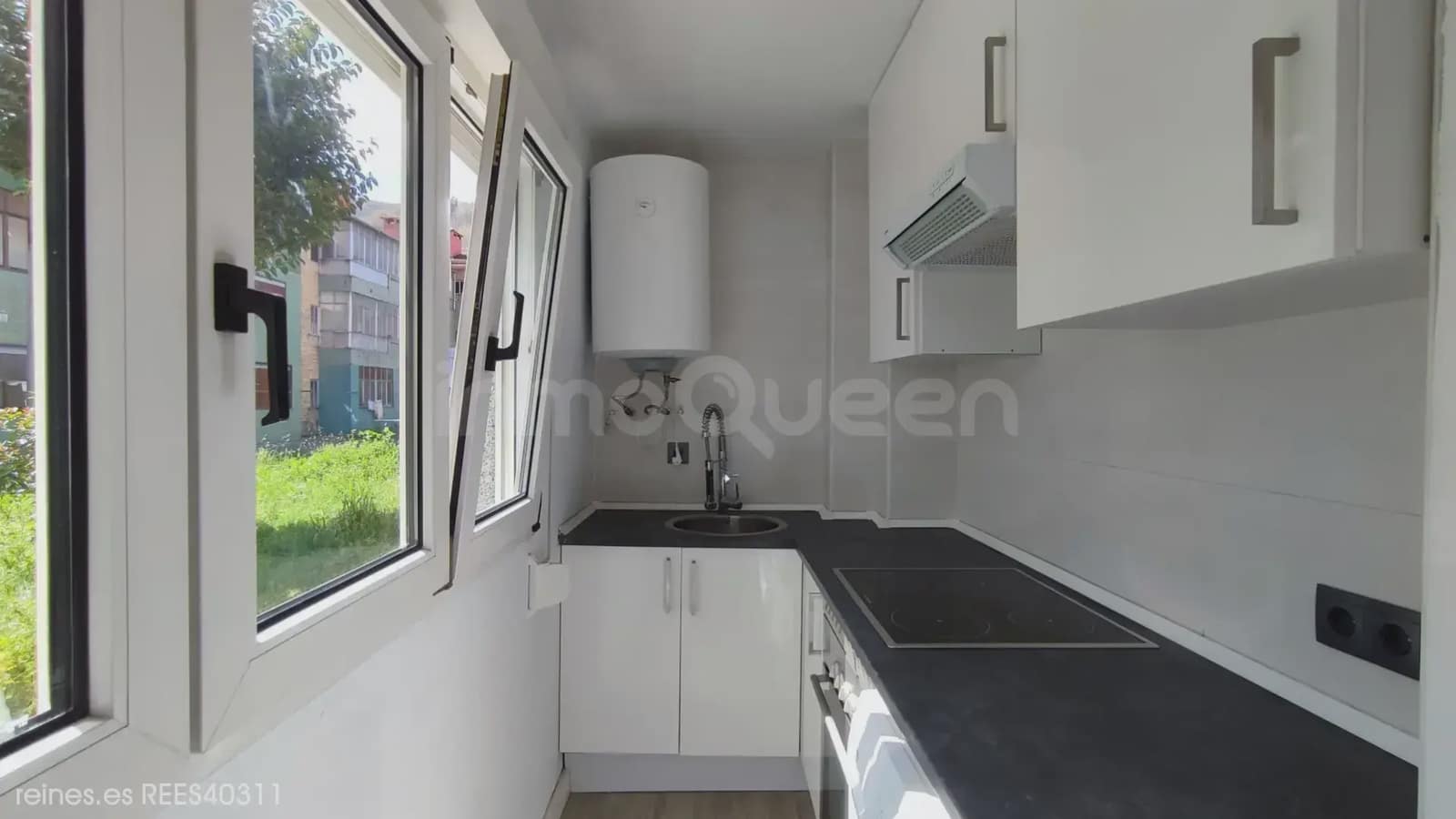 2 bedroom Flat for sale in Laviana - € 75,000 (Ref: 9725147)
